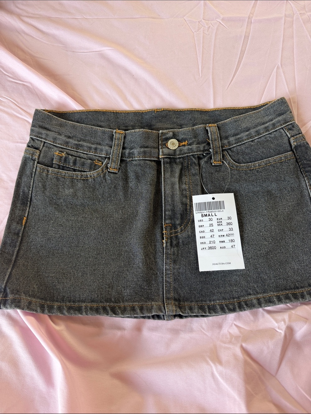 Brandy Melville skirt
